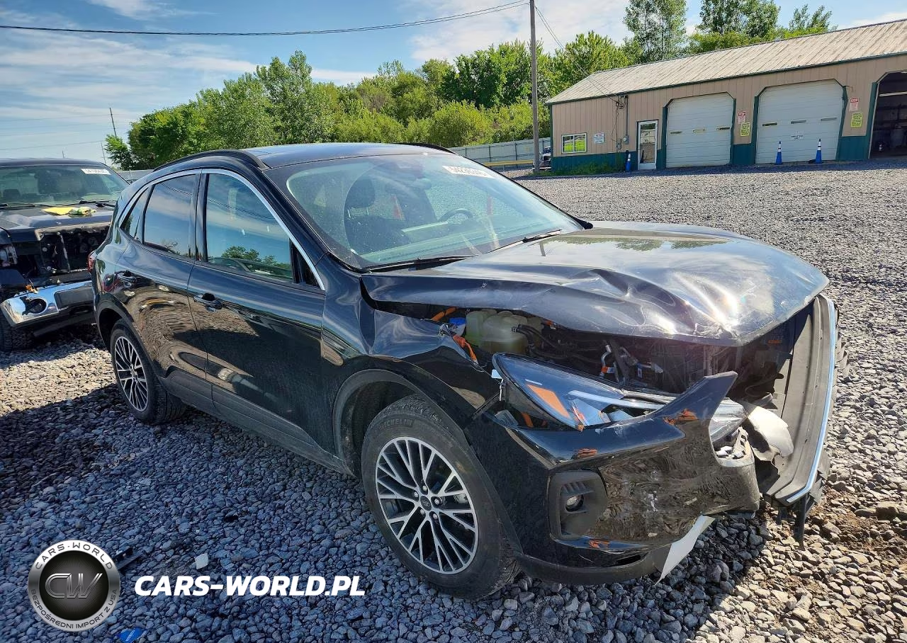 2023 Ford Escape VIN:1FMCU0E10PUA77985 - 4