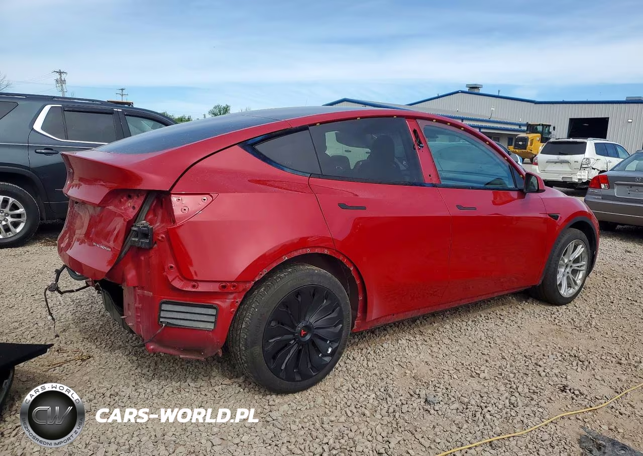 2022 Tesla Model Y VIN:7SAYGDEE2NF453753 - 3