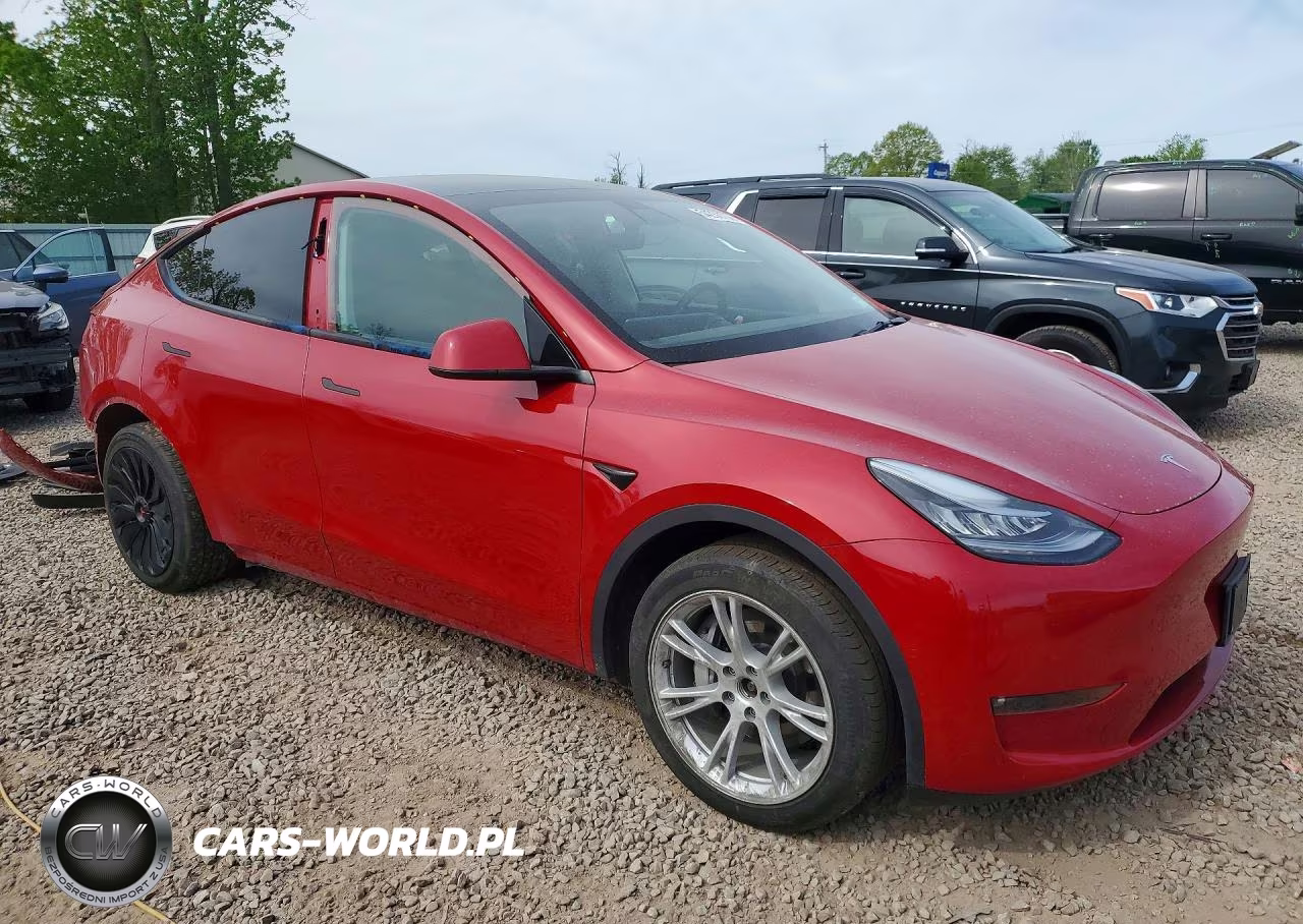2022 Tesla Model Y VIN:7SAYGDEE2NF453753 - 4