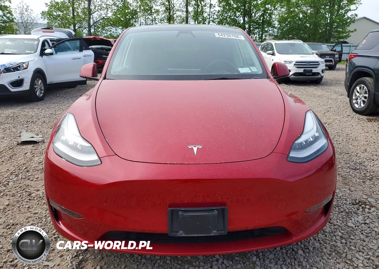 2022 Tesla Model Y VIN:7SAYGDEE2NF453753 - 5