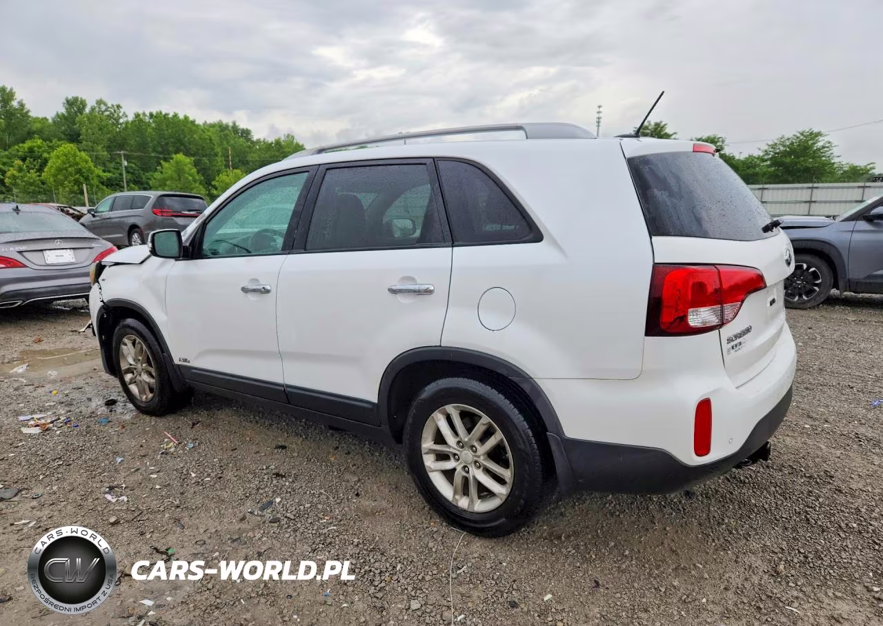 2015 Kia Sorento Lx VIN:5XYKTCA63FG651744 - 2