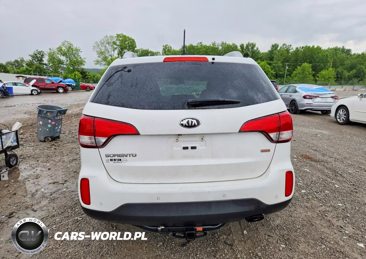 2015 Kia Sorento Lx VIN:5XYKTCA63FG651744 - 6