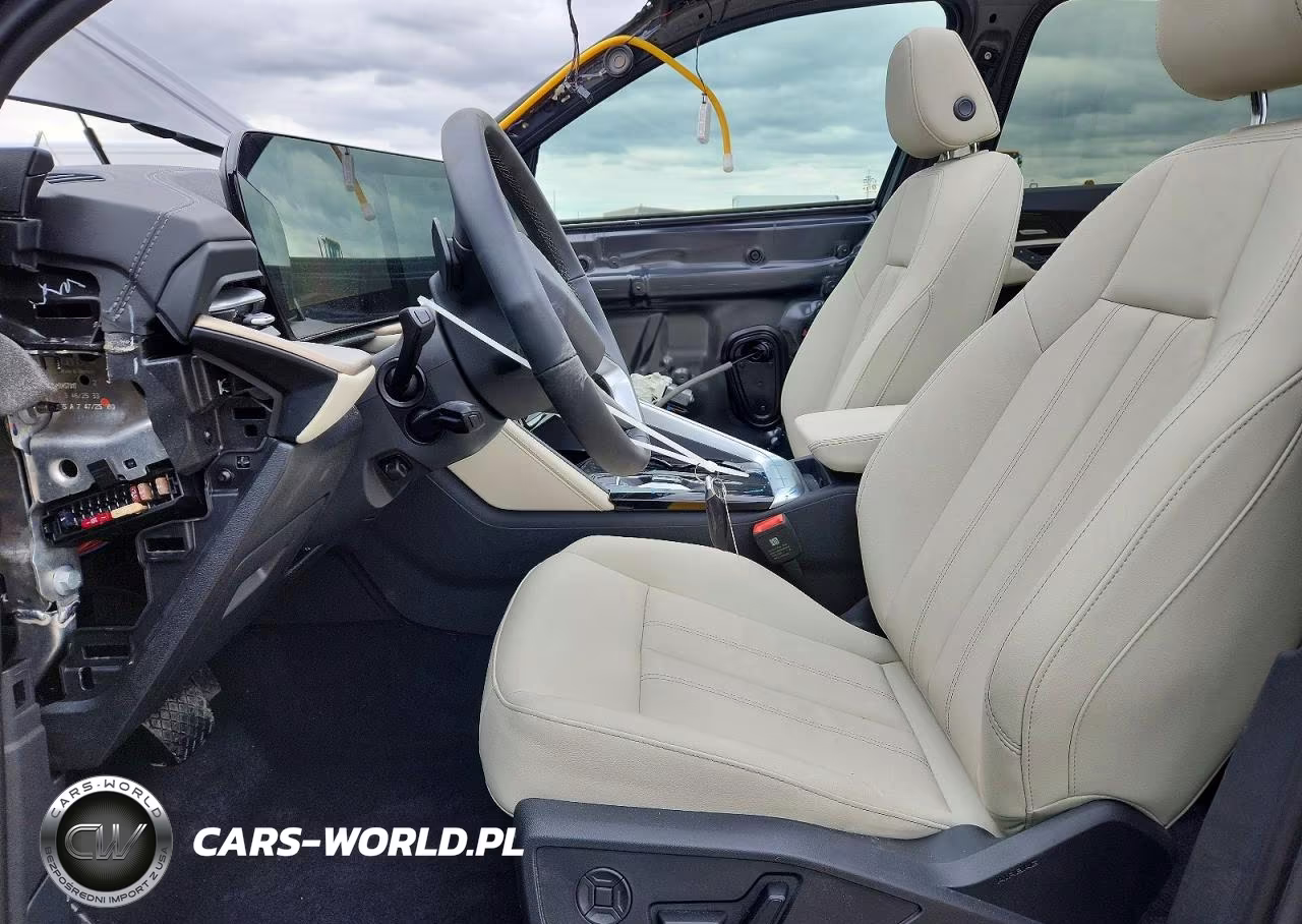 2025 Audi Q5 Premium Plus VIN:WA12AAGU0S2118670 - 7
