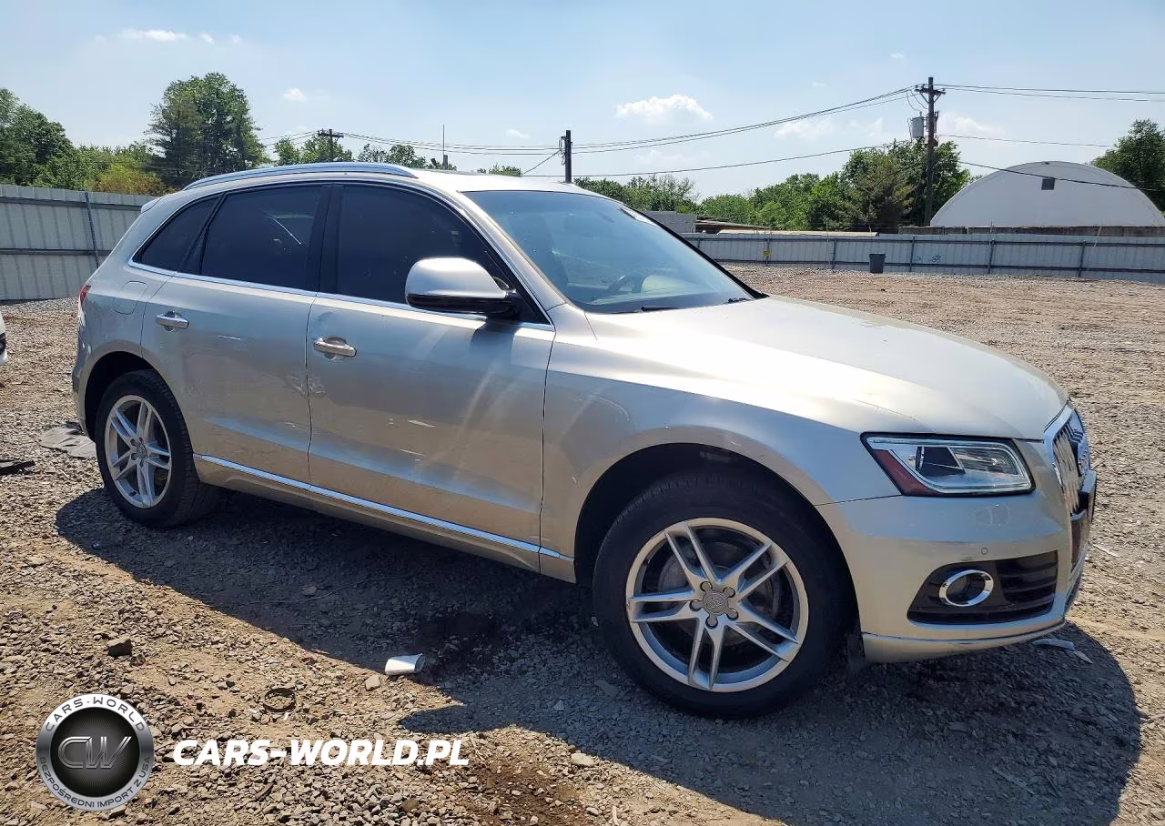 2015 Audi Q5 Premium Plus VIN:WA1LFAFPXFA071015 - 4