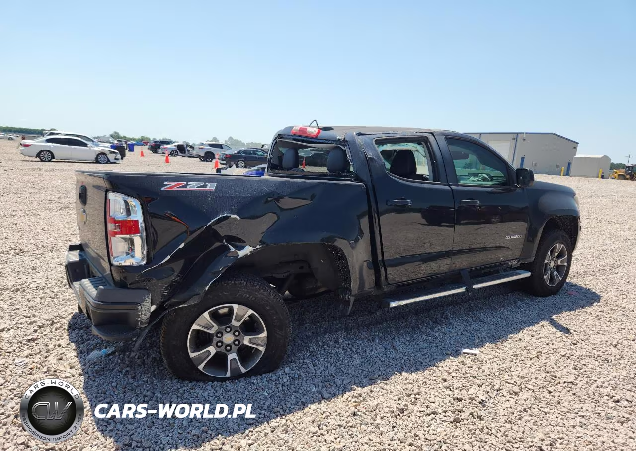 2015 Chevrolet Colorado Z71 VIN:1GCGSCE33F1226341 - 3
