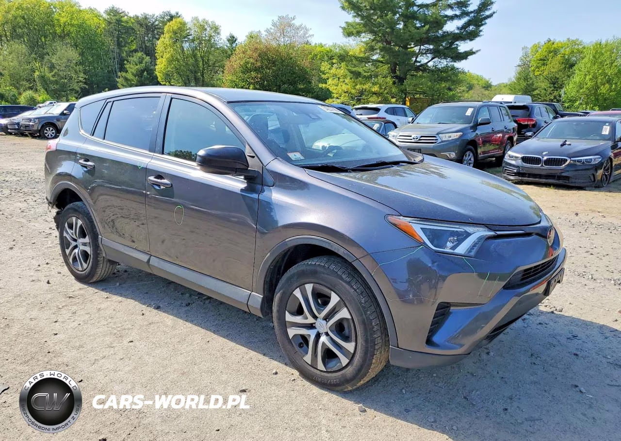 2018 Toyota Rav4 Le VIN:JTMBFREV6JJ732824 - 4