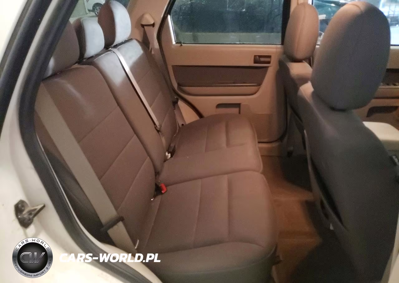 2010 Ford Escape Xlt VIN:1FMCU0D79AKA63205 - 11
