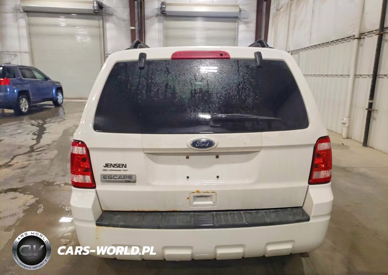 2010 Ford Escape Xlt VIN:1FMCU0D79AKA63205 - 6