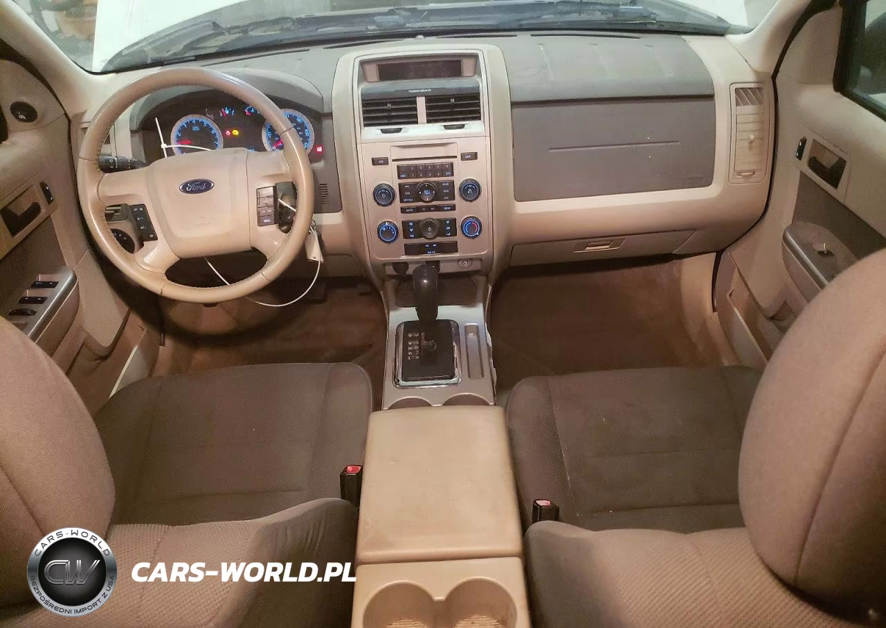 2010 Ford Escape Xlt VIN:1FMCU0D79AKA63205 - 8