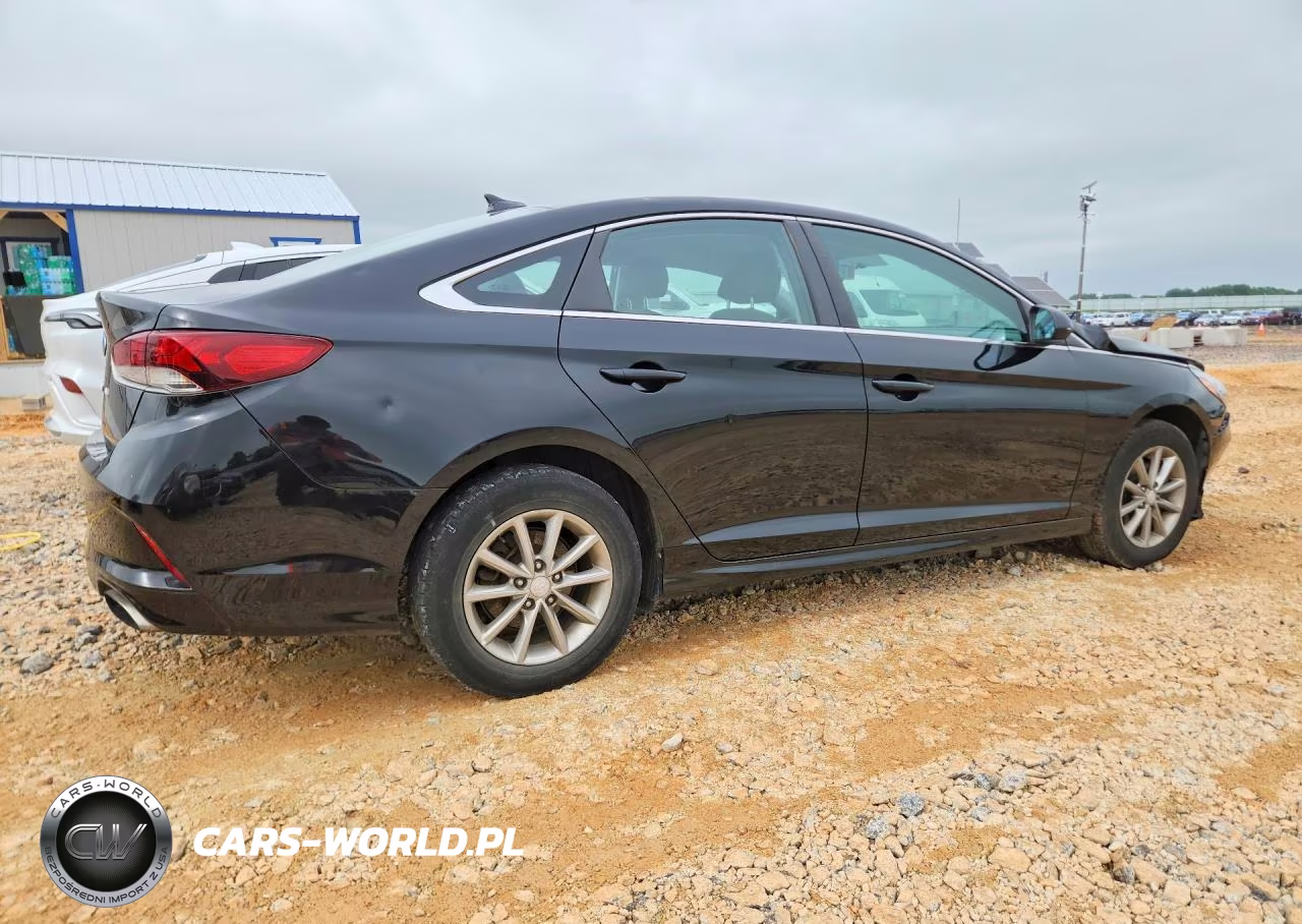 2019 Hyundai Sonata Eco Turbo, Se VIN:5NPE24AF8KH765411 - 3