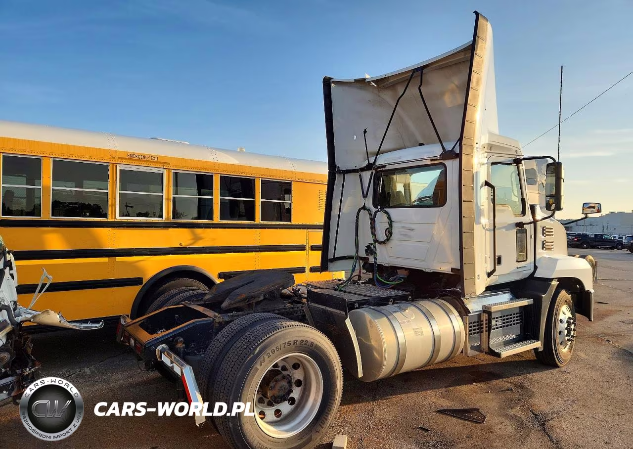 2022 Mack Anthem Semi Truck VIN:1M1AN4AY1NM003166 - 4
