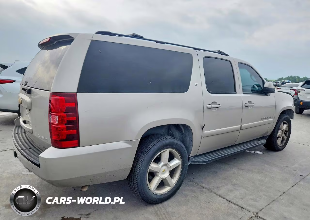 2007 Chevrolet Suburban C1500 VIN:3GNFC16J17G115940 - 3