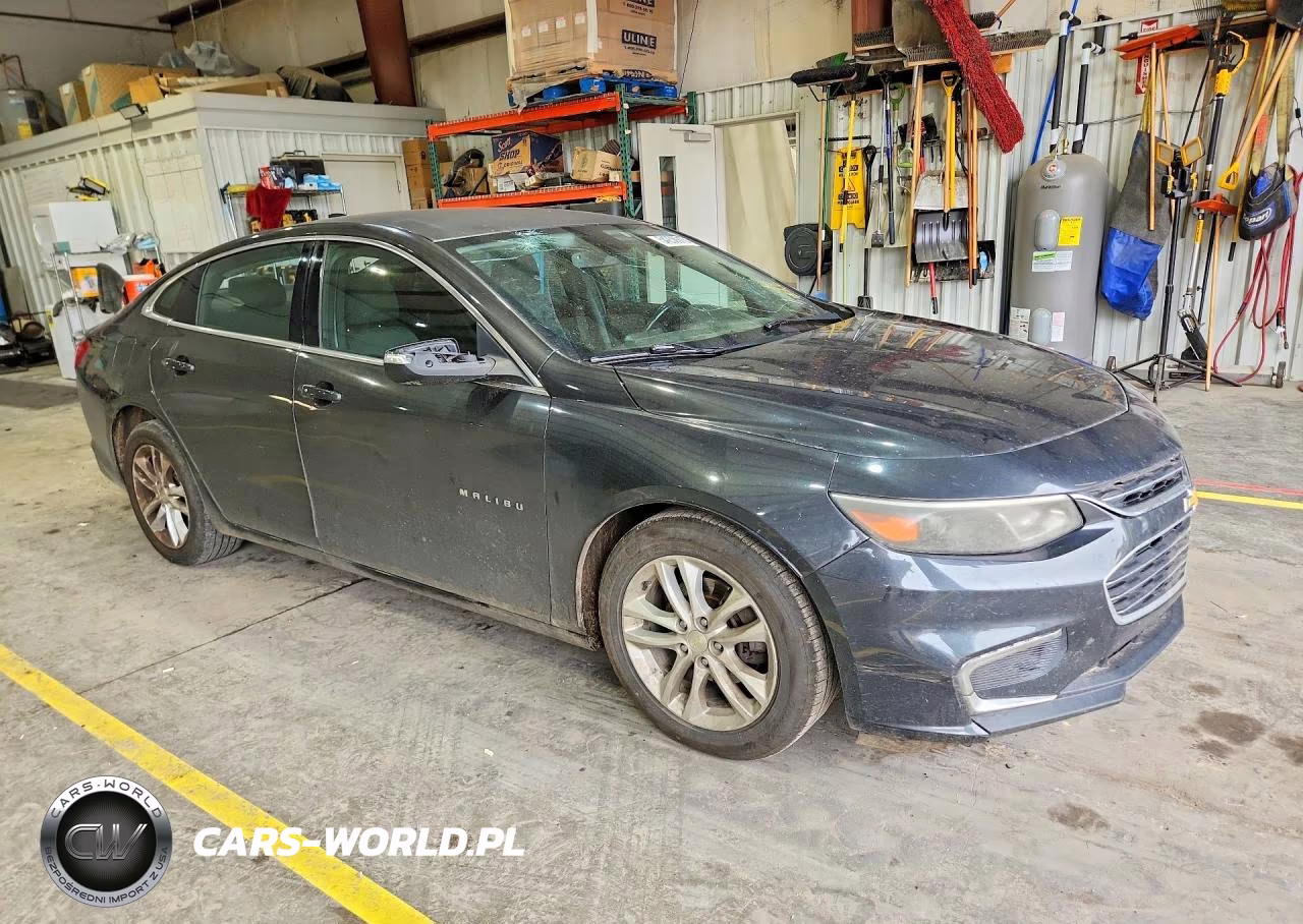 2016 Chevrolet Malibu Lt VIN:1G1ZE5STXGF189737 - 4