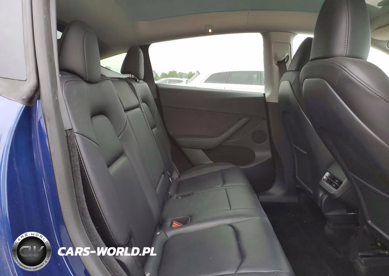 2023 Tesla Model Y VIN:7SAYGDEE8PF704519 - 11