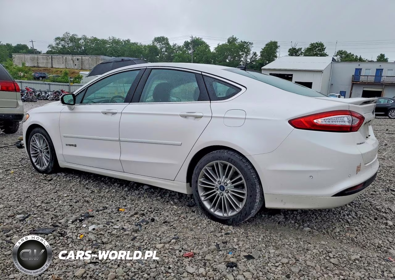 2014 Ford Fusion Se Hybrid VIN:3FA6P0LU7ER239613 - 2