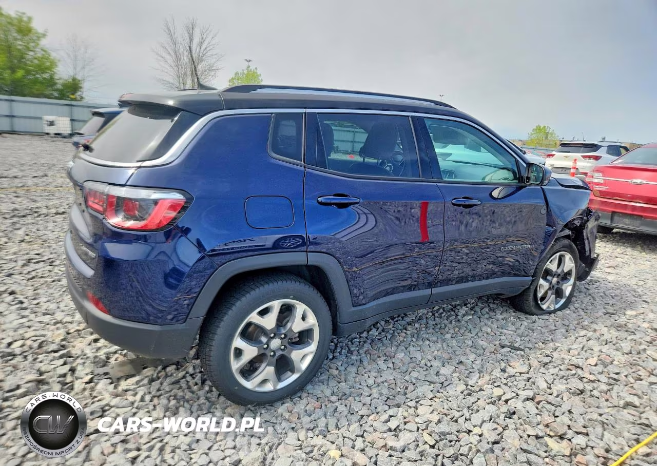 2018 Jeep Compass Limited VIN:3C4NJDCB1JT140697 - 3