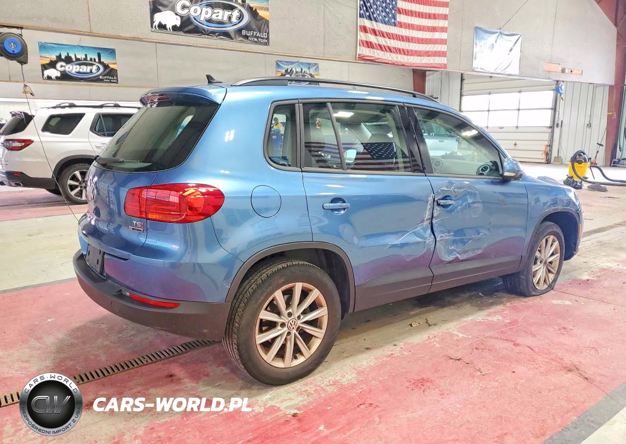 2017 Volkswagen Tiguan S VIN:WVGBV7AX6HK054297 - 3