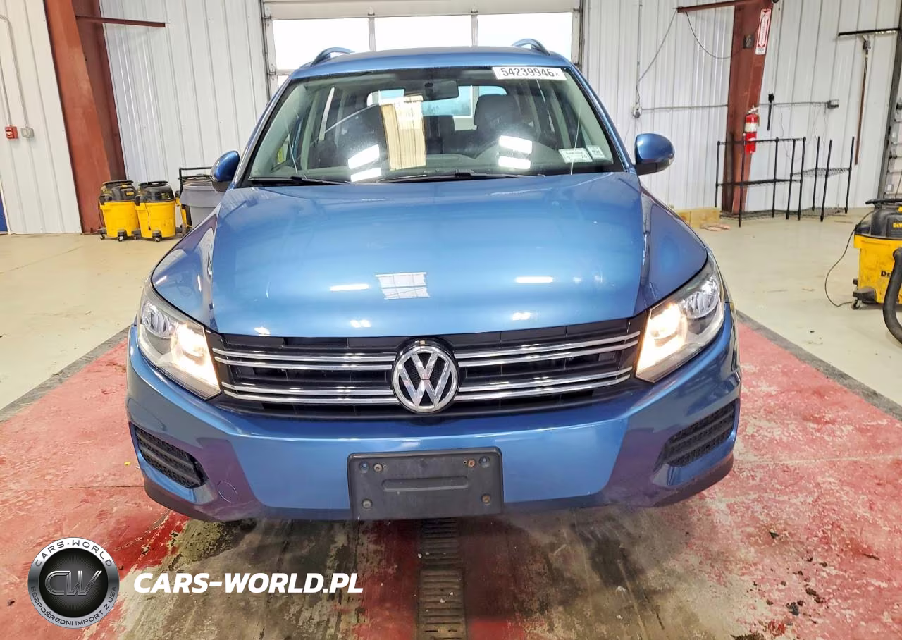 2017 Volkswagen Tiguan S VIN:WVGBV7AX6HK054297 - 5