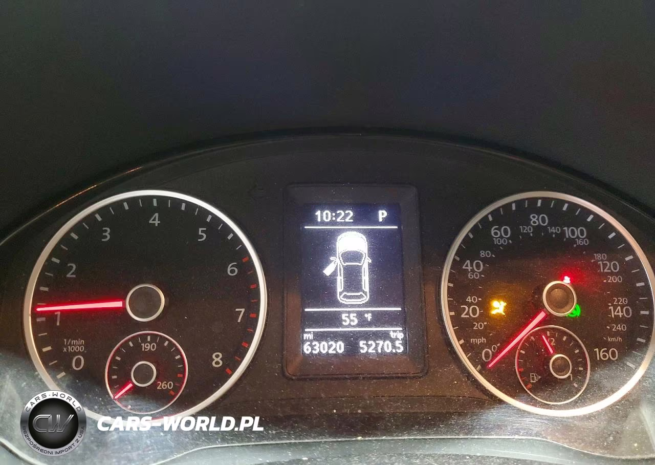 2017 Volkswagen Tiguan S VIN:WVGBV7AX6HK054297 - 9