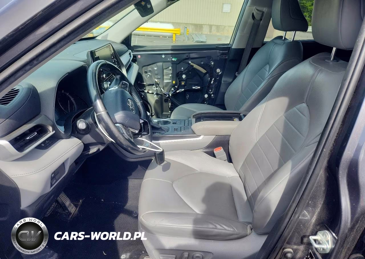 2020 Toyota Highlander Xle VIN:5TDHZRBH2LS508889 - 7