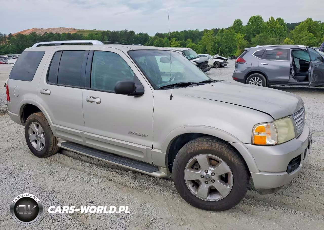 2004 Ford Explorer Limited VIN:1FMDU75W14ZA96388 - 4