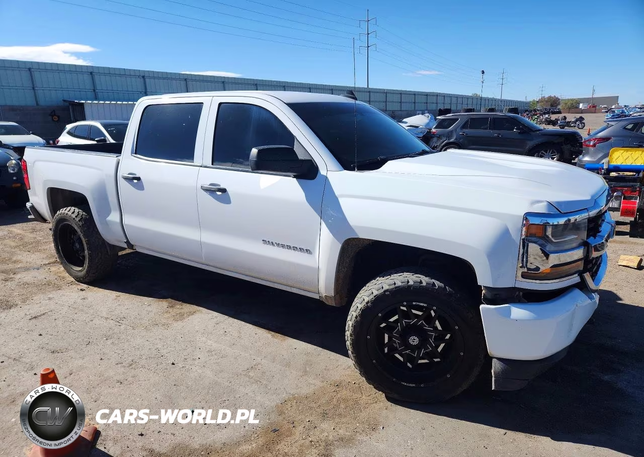 2017 Chevrolet Silverado K1500 VIN:3GCUKNEC2HG160934 - 4
