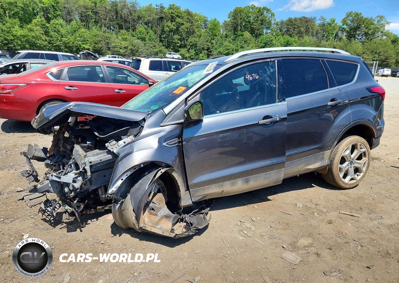 2019 Ford Escape Titanium – zdjęcie 1 z 13