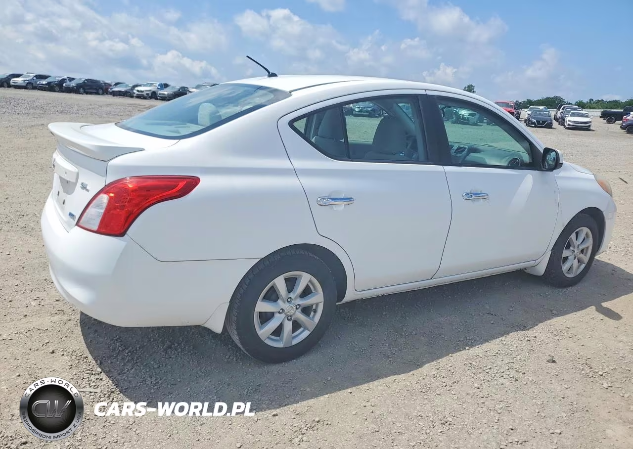 2013 Nissan Versa 1.6 S VIN:3N1CN7AP0DL836115 - 3