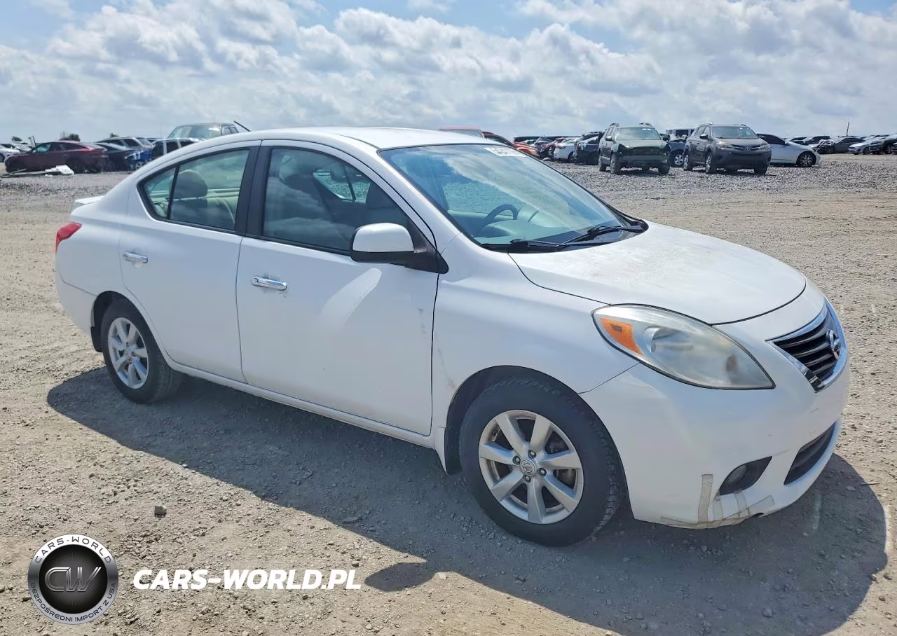 2013 Nissan Versa 1.6 S VIN:3N1CN7AP0DL836115 - 4