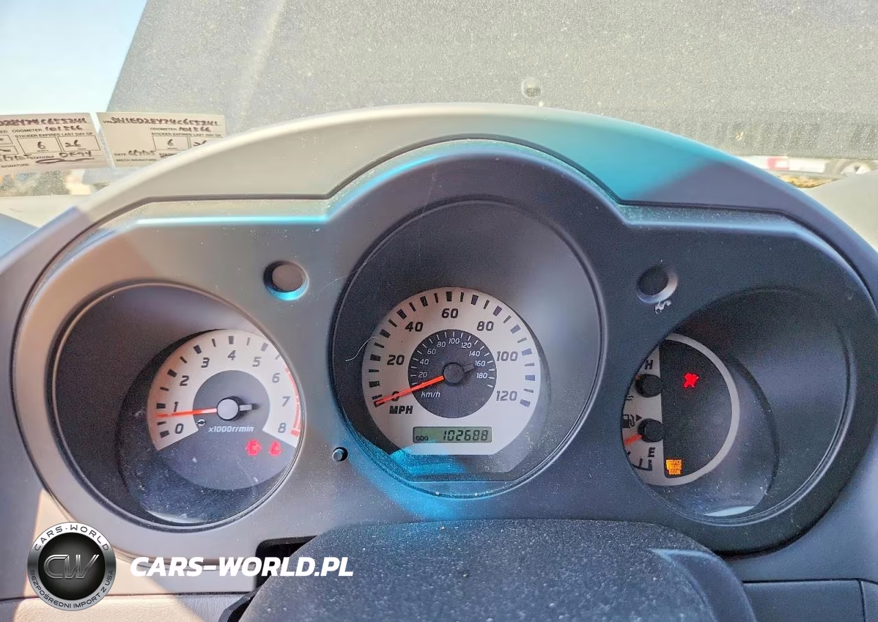2004 Nissan Xterra Xe VIN:5N1ED28Y74C655241 - 9