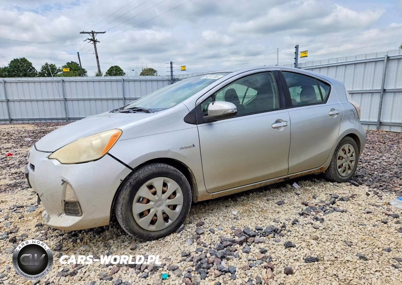 2012 Toyota Prius C Two