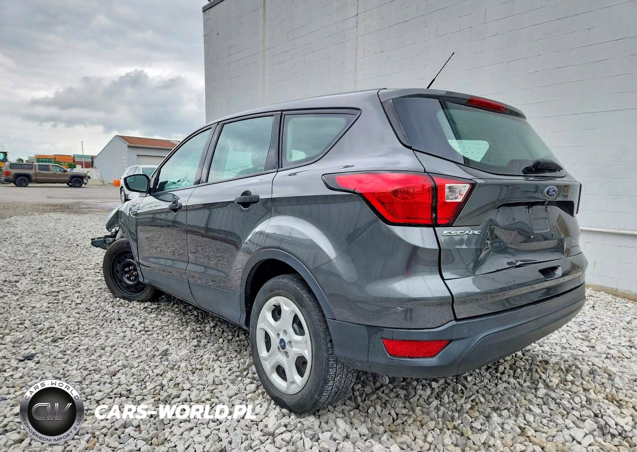 2019 Ford Escape S VIN:1FMCU0F79KUB53165 - 2