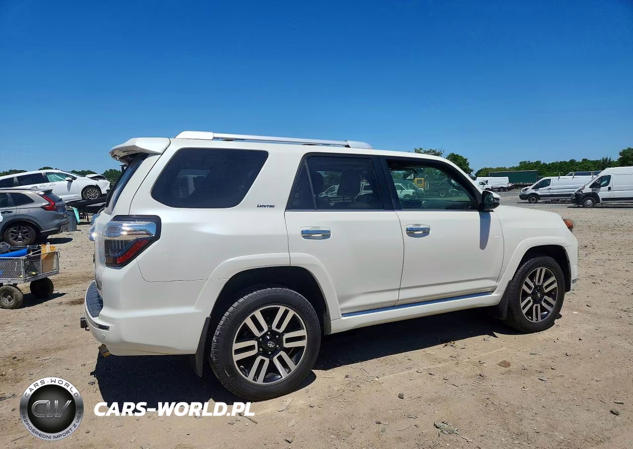 2015 Toyota 4Runner VIN:JTEBU5JR5F5252101 - 3