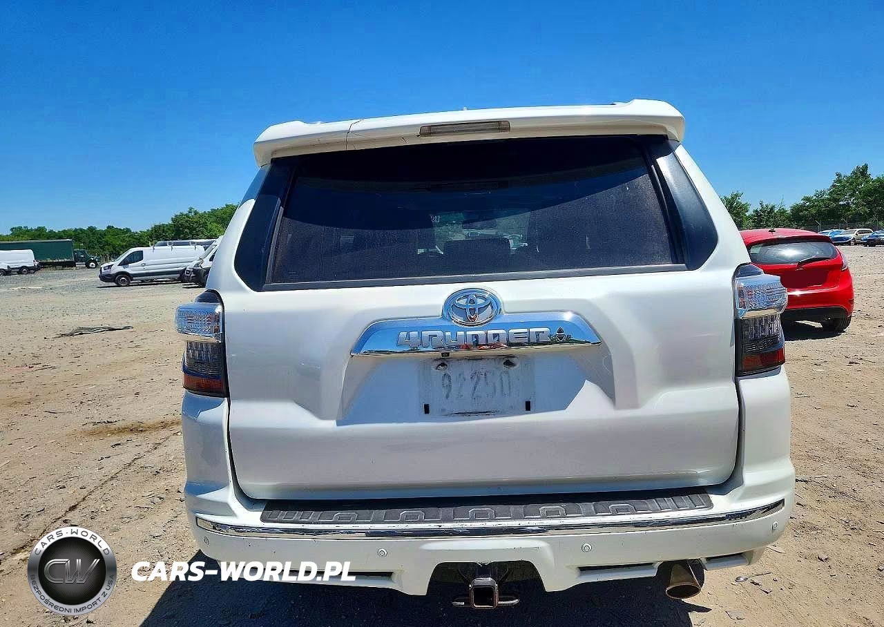 2015 Toyota 4Runner VIN:JTEBU5JR5F5252101 - 6