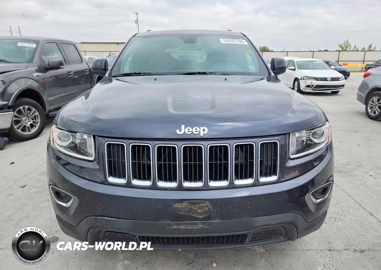 2016 Jeep Grand Cherokee Laredo VIN:1C4RJEAG1GC472729 - 5