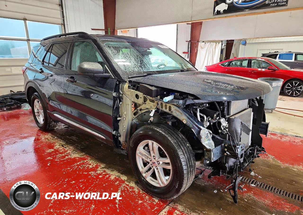 2023 Ford Explorer Xlt VIN:1FMSK8DH1PGB42663 - 4