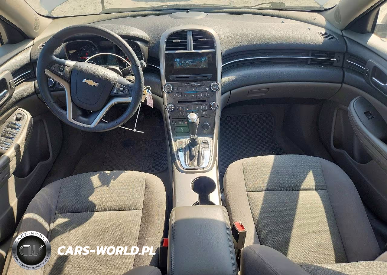 2013 Chevrolet Malibu Ls VIN:1G11B5SA5DF134192 - 8