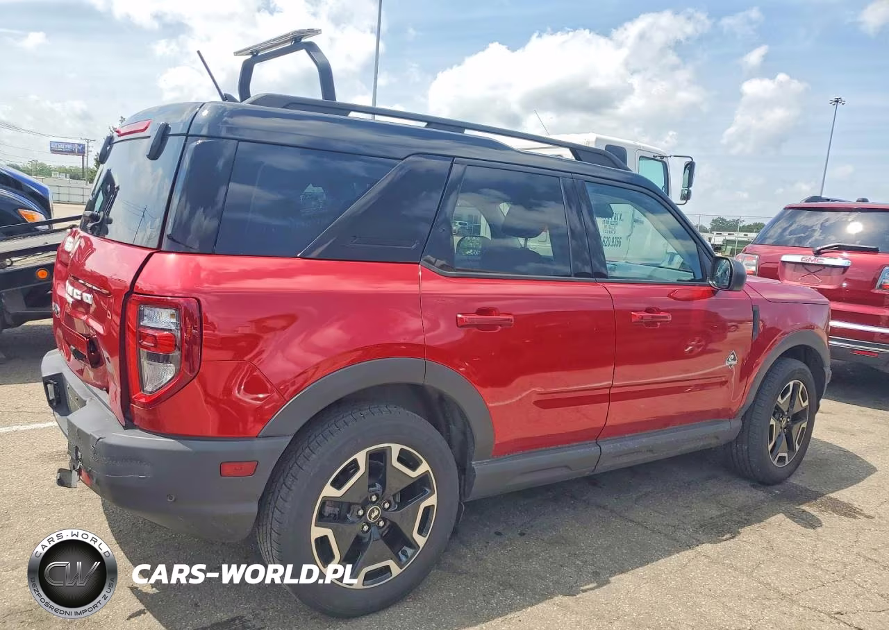 2021 Ford Bronco Sport Outer Banks VIN:3FMCR9C62MRA81527 - 3