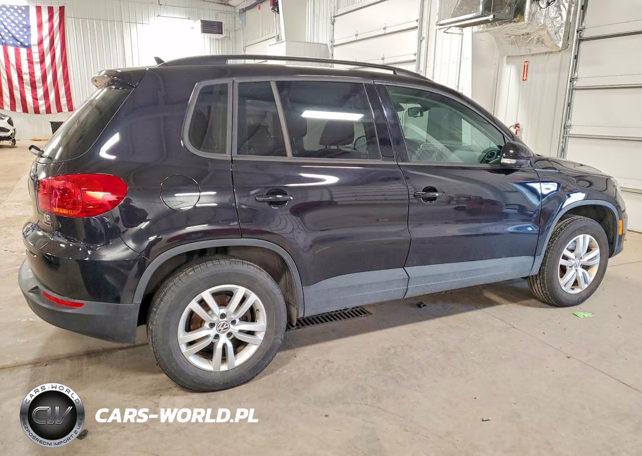 2017 Volkswagen Tiguan S VIN:WVGBV7AX3HW508563 - 3
