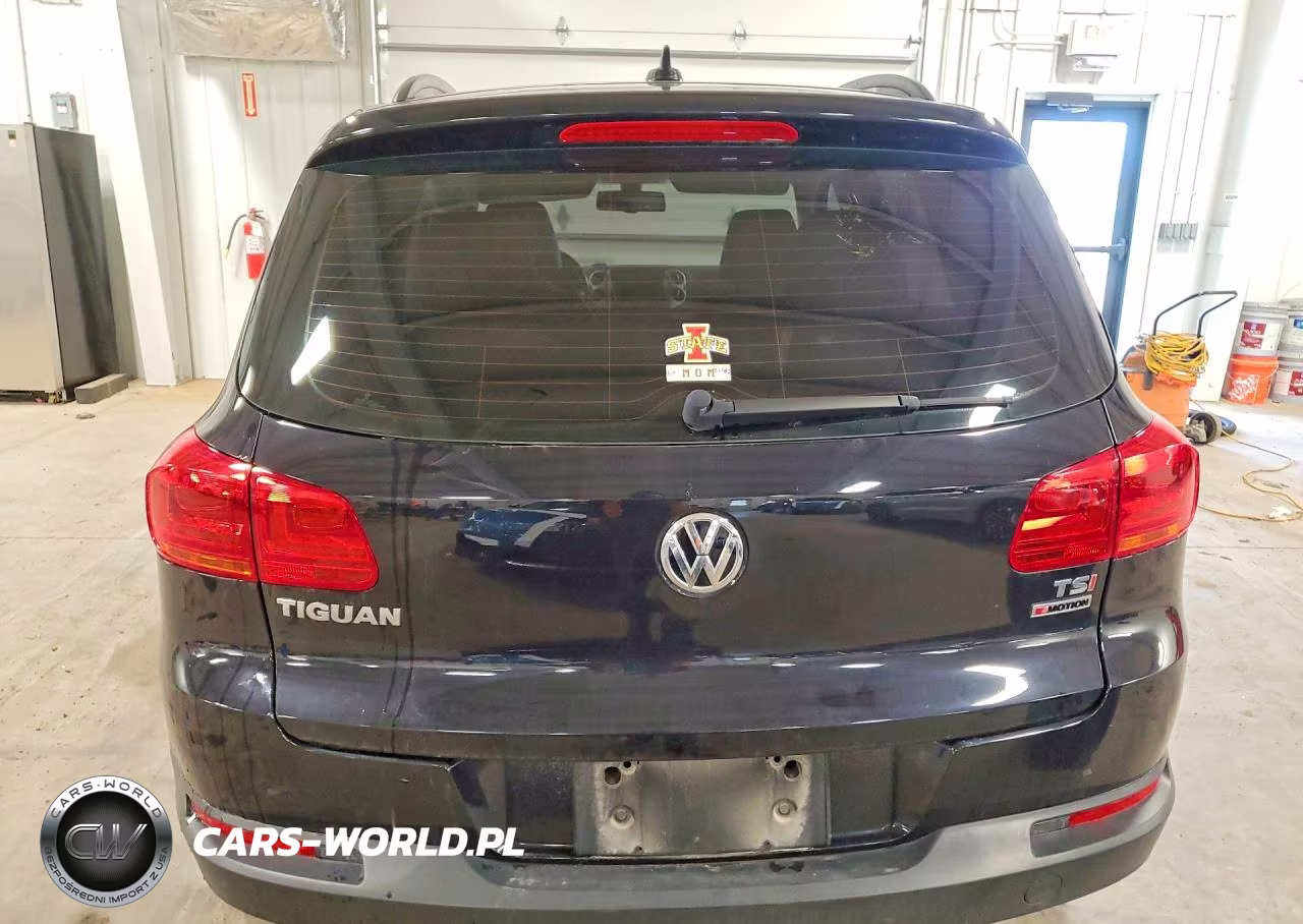 2017 Volkswagen Tiguan S VIN:WVGBV7AX3HW508563 - 6