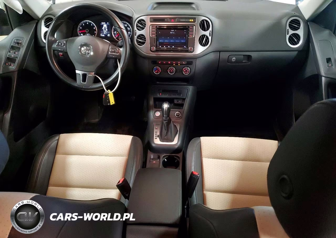 2017 Volkswagen Tiguan S VIN:WVGBV7AX3HW508563 - 8