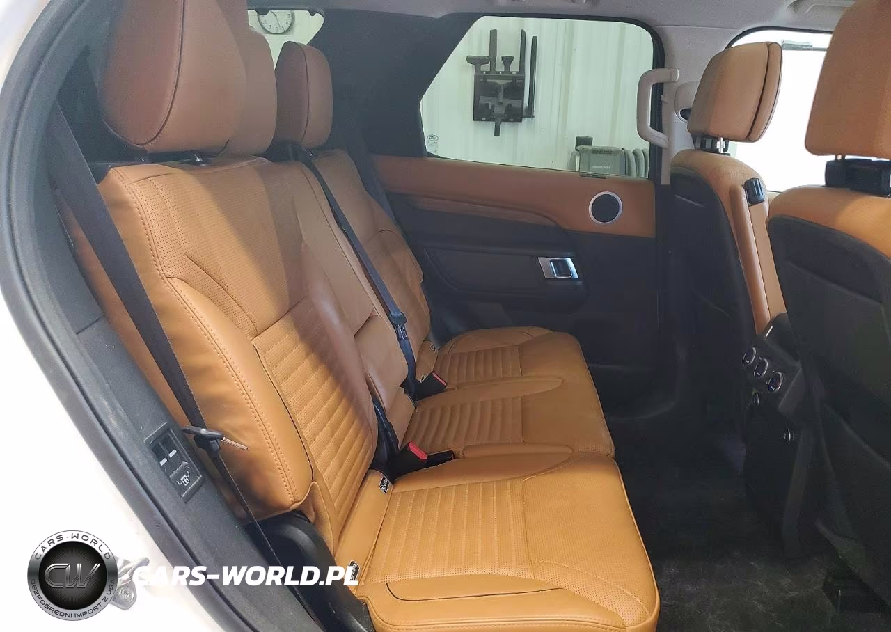 2018 Land Rover Discovery Hse Luxury VIN:SALRT2RV3JA048539 - 11