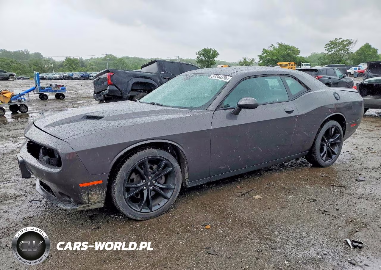 2017 Dodge Challenger Sxt