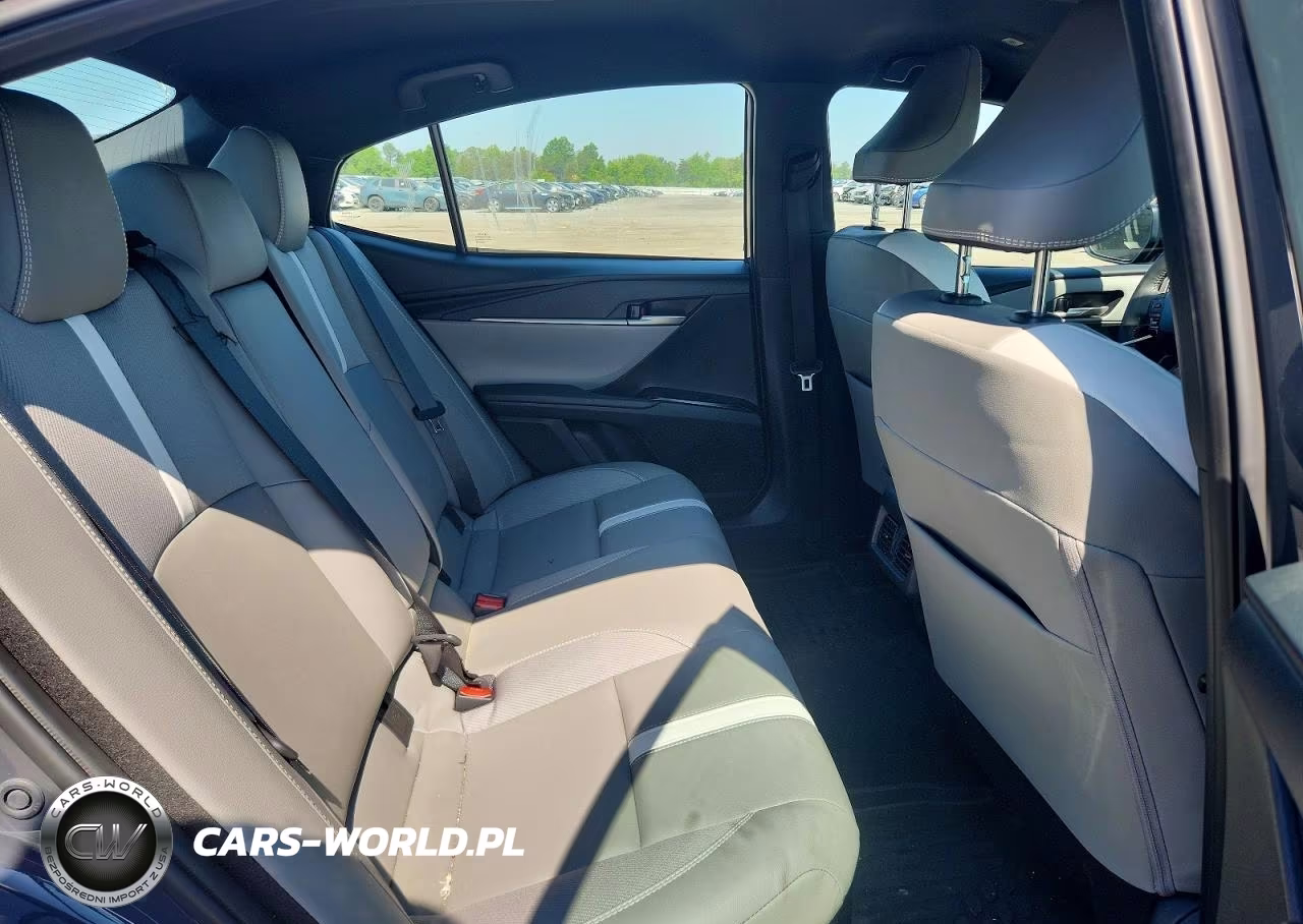 2025 Toyota Camry Se VIN:4T1DAACKXSU066208 - 10