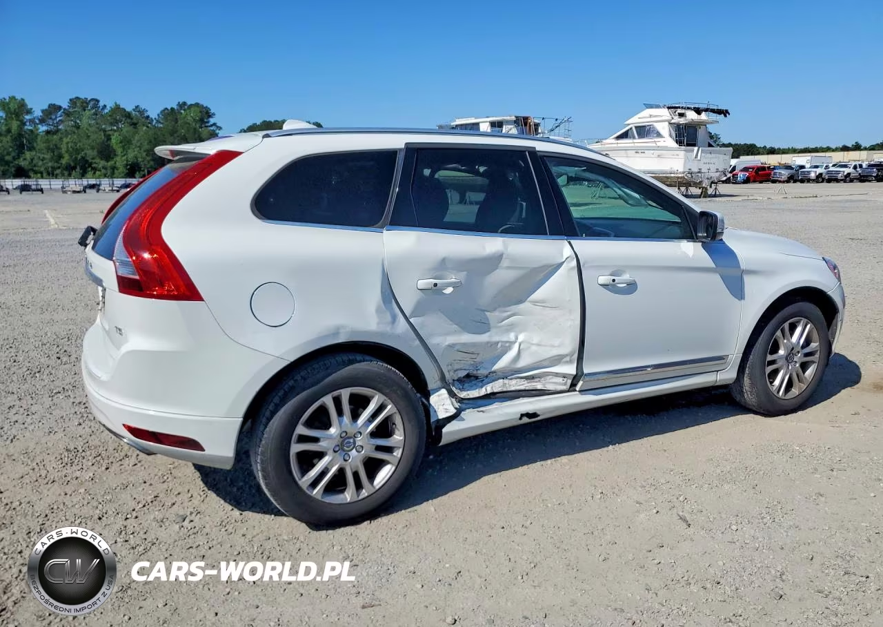 2016 Volvo Xc60 T5 Premier VIN:YV440MDK8G2844187 - 3