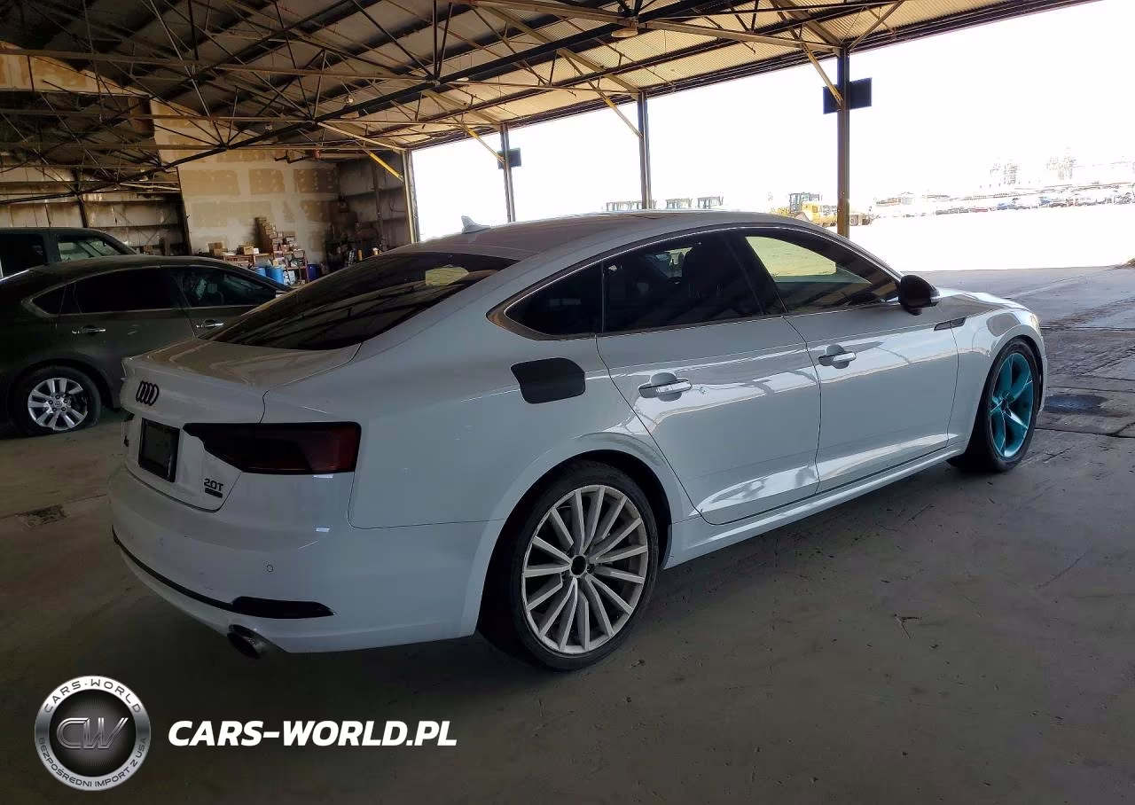 2018 Audi A5 Prestige VIN:WAUCNCF51JA009074 - 3