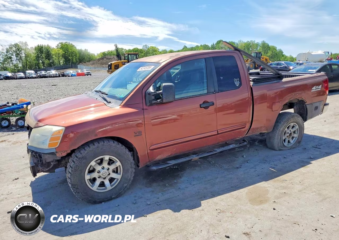 2004 Nissan Titan Xe