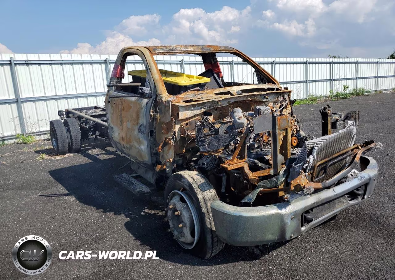 2019 International Cv515