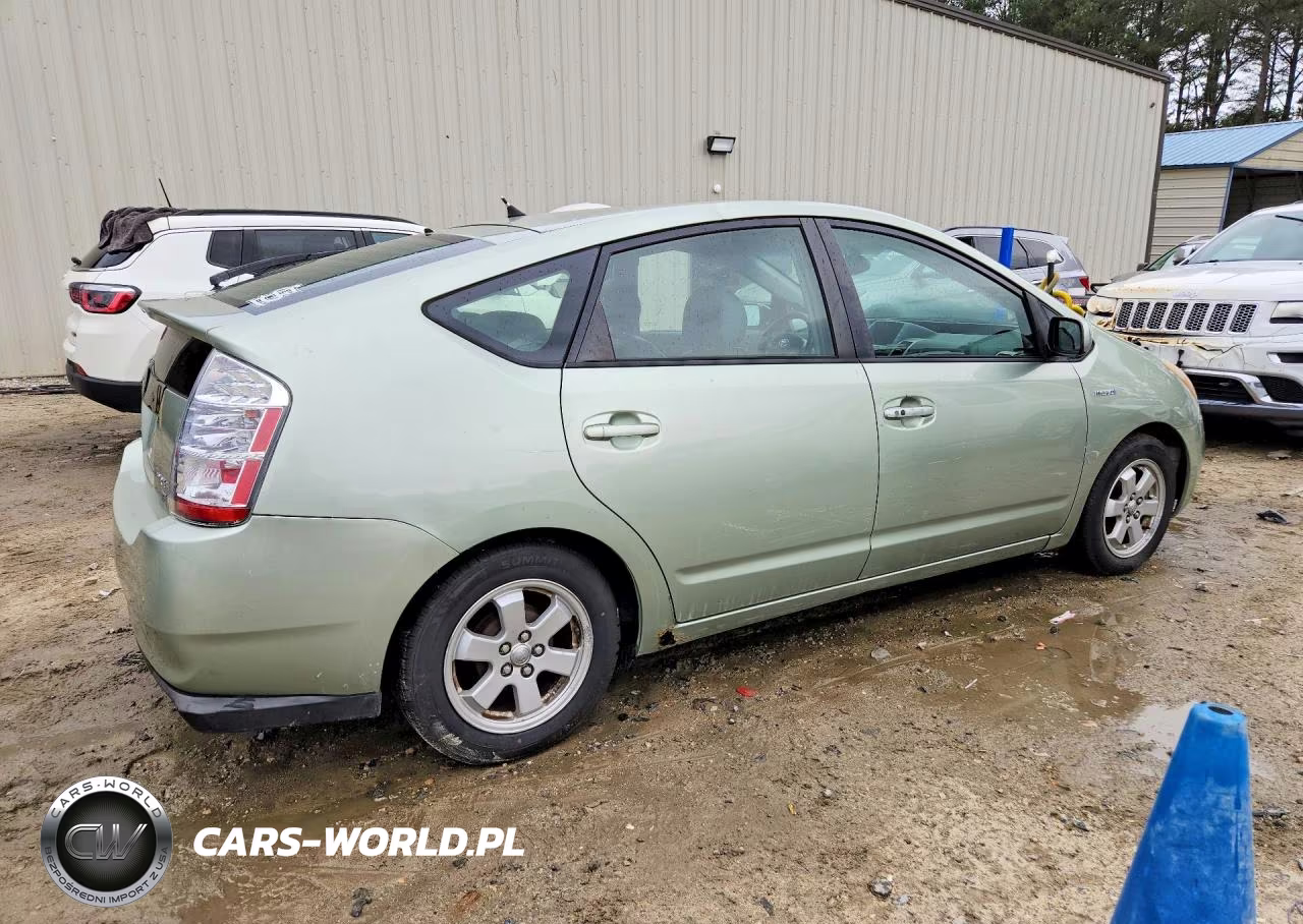 2006 Toyota Prius Base VIN:JTDKB20U667514582 - 3
