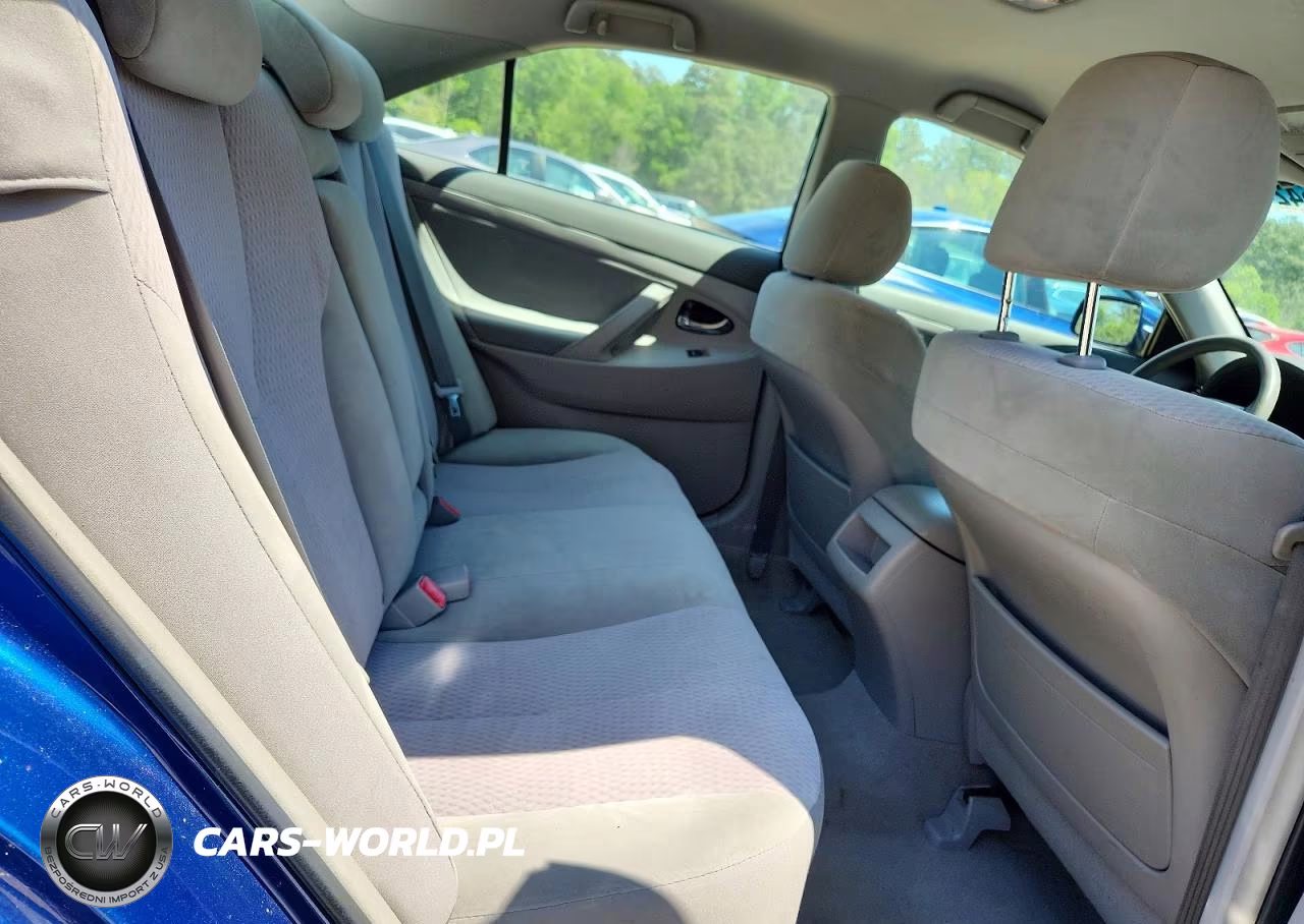 2010 Toyota Camry Le VIN:4T1BF3EK5AU551985 - 10